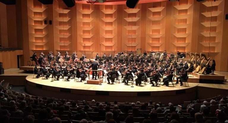 L'Orchestre national de Lyon se met à l'heure américaine