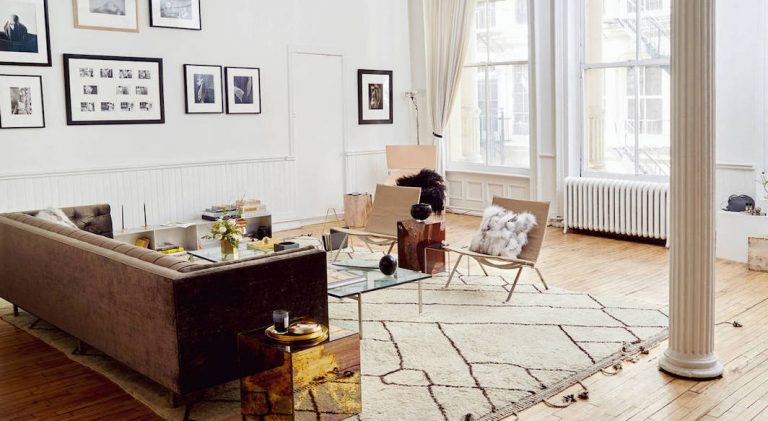 À Apartment by the line, on fait son shopping dans un appartement