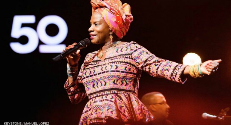 Angélique Kidjo en concert à Carnegie Hall