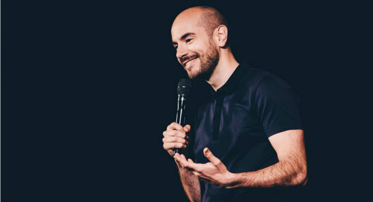 Kyan Khojandi de "Bref" à l'affiche du French Comedy Festival 2017
