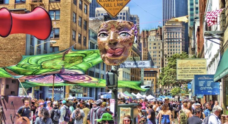 La "How Weird Street Faire": musique et bizarreries à San Francisco
