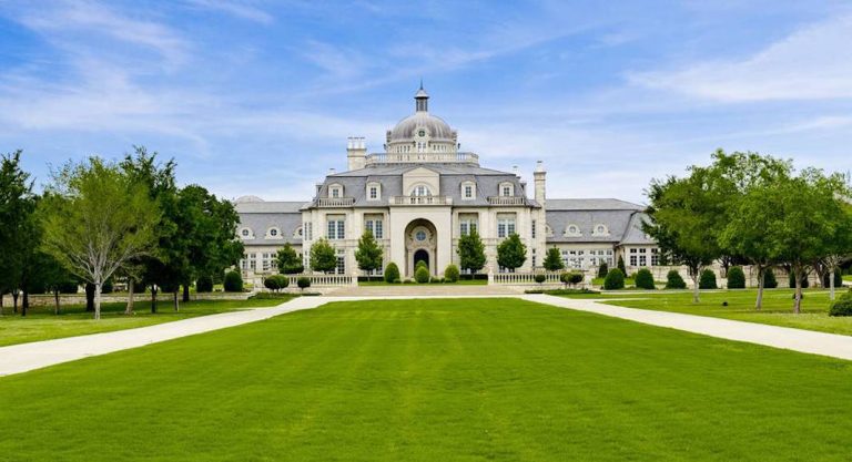 Le "Vaux-le-Vicomte texan" est à vendre