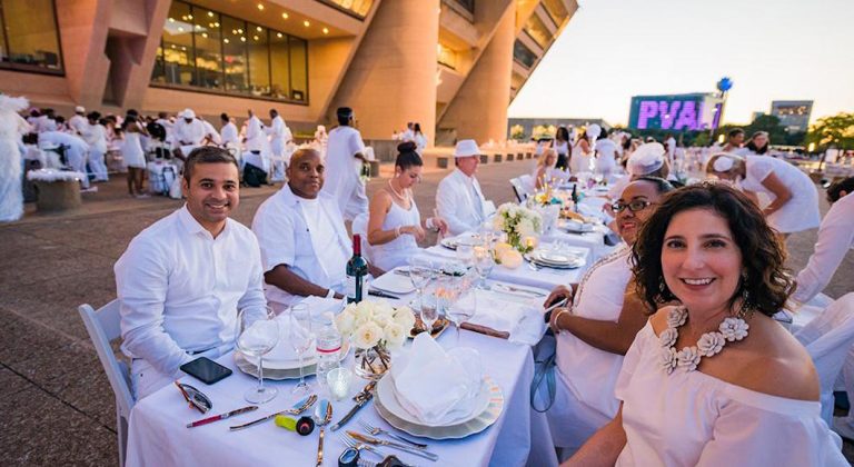 Le "Dîner en blanc" de retour à Dallas