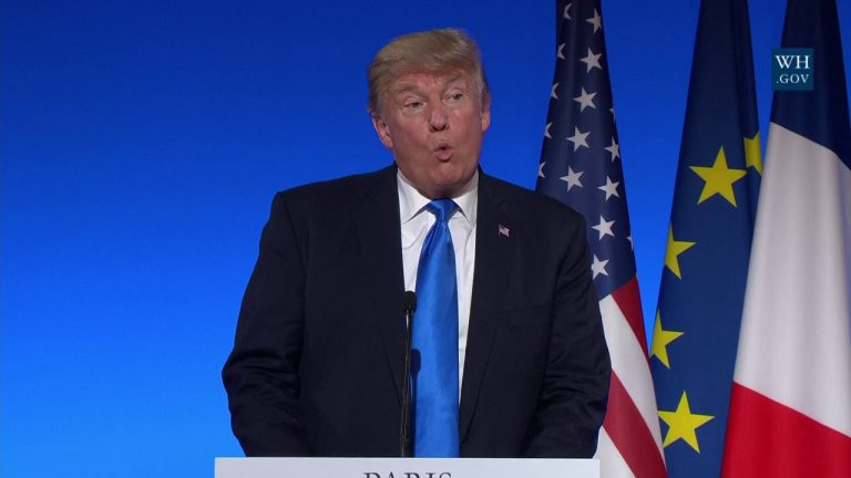 Désolé "Jim", Donald Trump aime Paris