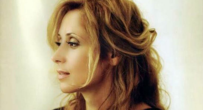 Lara Fabian chante à Pasadena en 2018