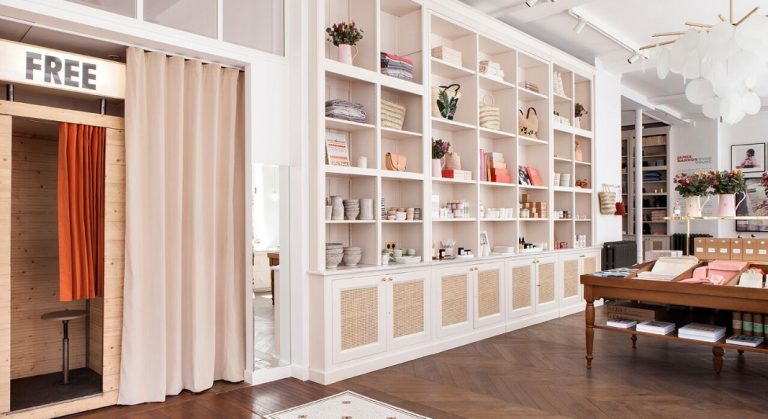 Sézane vous invite en avant-première à découvrir son show room new yorkais