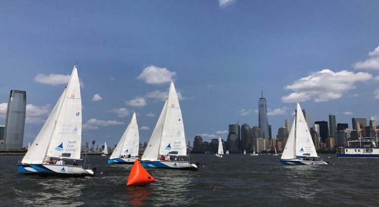 Irma: des Français passionnés de voile se mobilisent pour les Caraïbes à New York