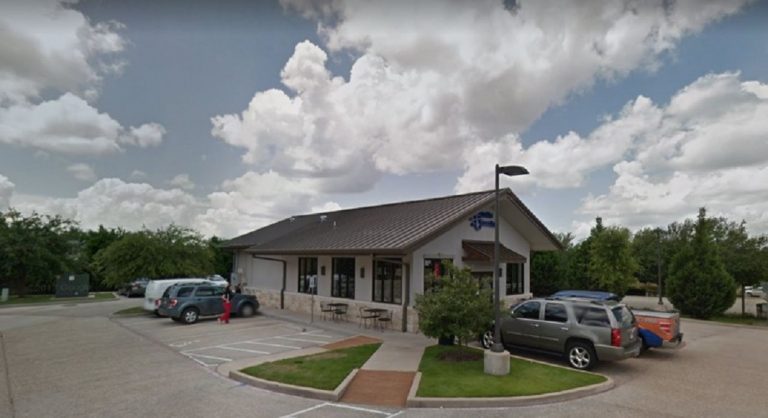 À Austin, une boulangerie française visée par les pro-armes à feu
