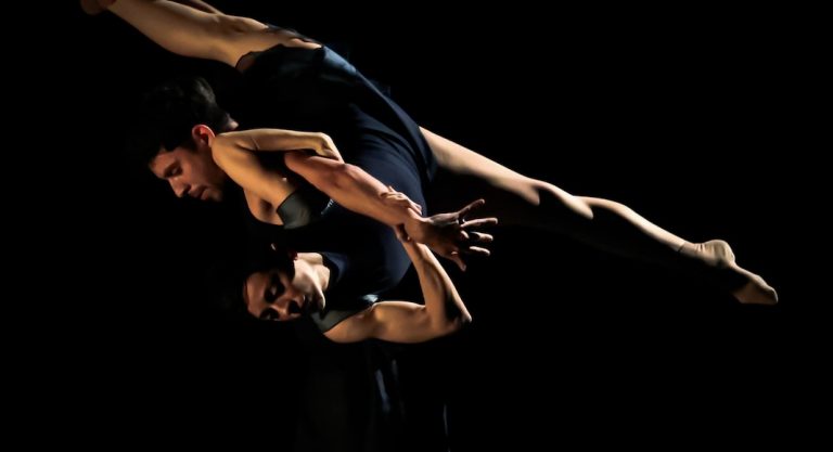 Kybele entre dans la danse au Theatre Raymond Kabbaz