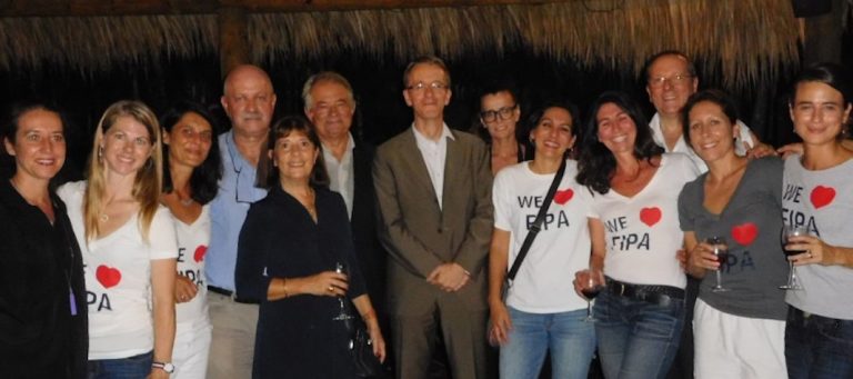 Vin et fromage pour soutenir l'association FIPA le 3 novembre