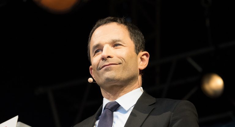 Lancement du mouvement "M1717" de Benoît Hamon à New York