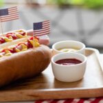 Pourquoi le hot-dog s’appelle-t-il « chien chaud » ?