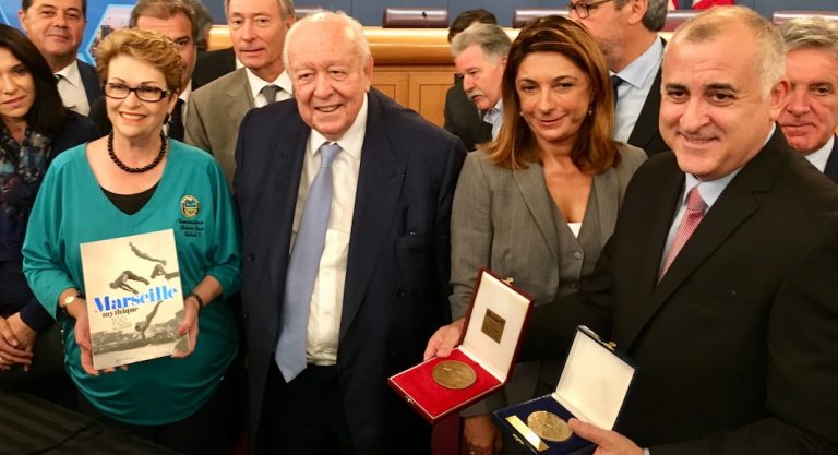 Aix-Marseille-Provence et Miami signent un accord de coopération