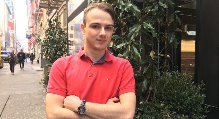 Thomas Sarek, ingénieur (très) économe avec 4.600 dollars par mois