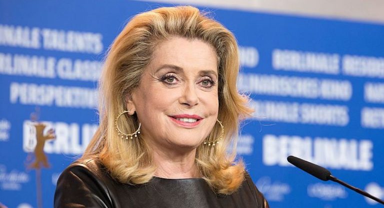 "Féminisme archaïque": les médias américains taclent Catherine Deneuve sur #MeToo
