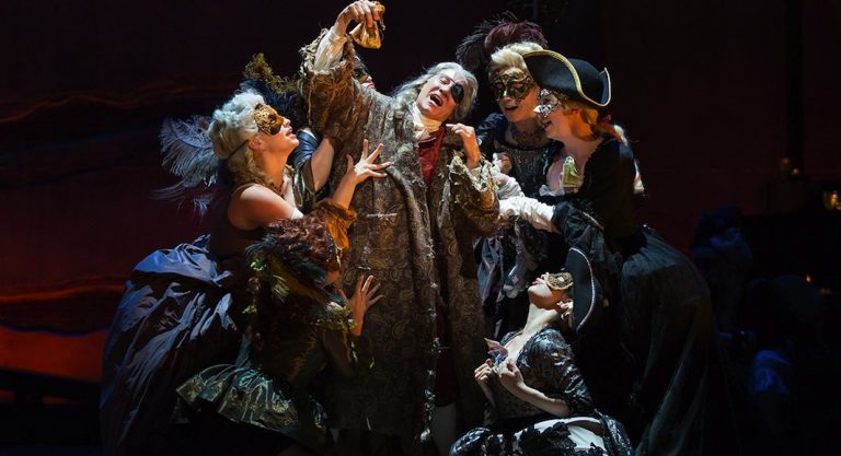 "Candide", optimiste sur la scène du LA Opera