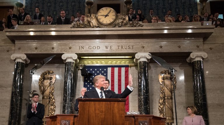 Discours sur l'état de l'Union: Donald Trump attaque la loterie de la carte verte