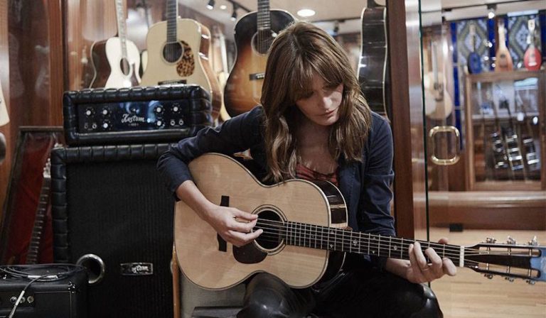 Gagnez des places pour chanter avec Carla Bruni à New York