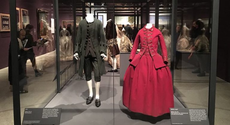 Le Met se met à l'heure de la cour de Versailles