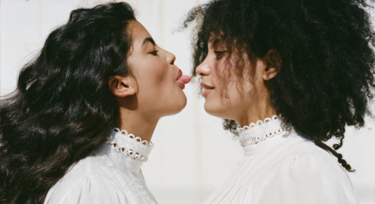 Les talentueuses Ibeyi en concert à Austin