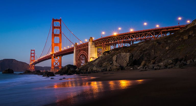 Pourquoi le Golden Gate Bridge est-il orange ?