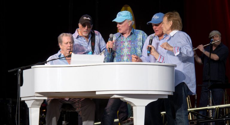 Les Beach Boys vont mettre le feu à Coney Island
