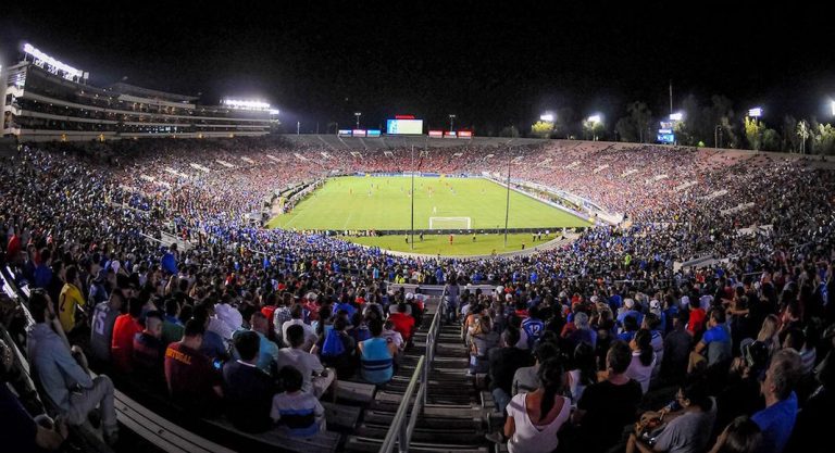 Foot: Barcelone et Manchester United à Los Angeles