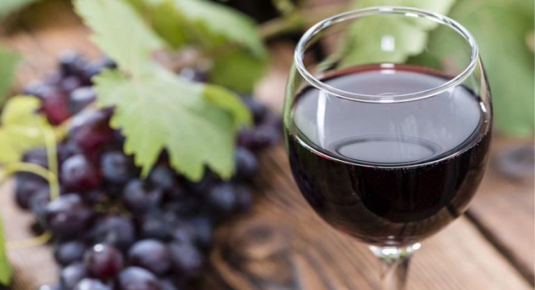 Le Beaujolais Nouveau fêté à l’ambassade de France à DC