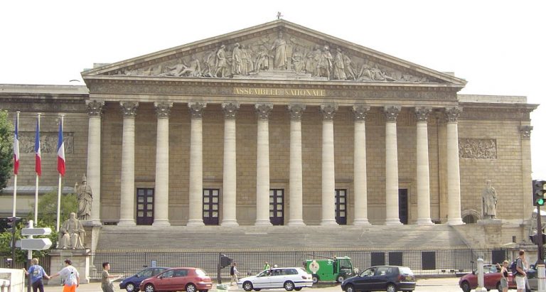 La réforme de la Caisse des Français de l'Étranger (CFE) adoptée