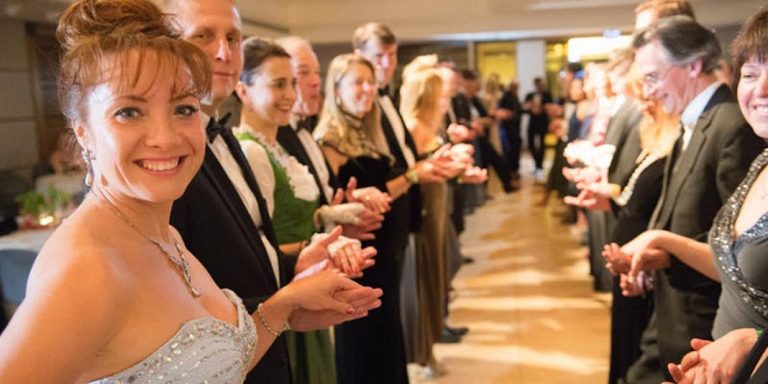 Ambiance de bal à Vienne à l'Ambassade de France à Washington