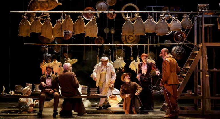 Projeter "Cyrano" aux Etats-Unis: "un miracle" pour Denis Podalydès