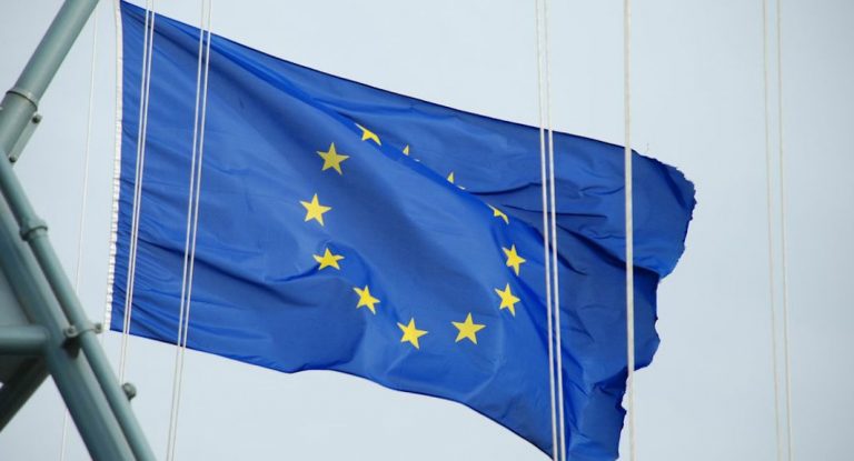 L'Europe se dote d'un ESTA pour les voyageurs américains