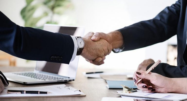 Immobilier : comment déléguer son investissement locatif ?