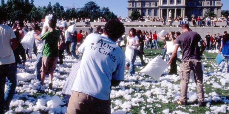Une bataille d'oreillers géante à Austin