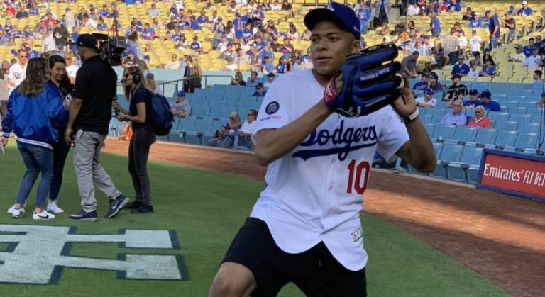 Basket, baseball et grand cru: les vacances de Mbappe à Los Angeles