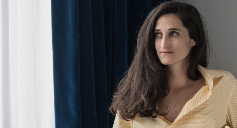 Marie Douat, l'artiste de la chemise pour femme à New York