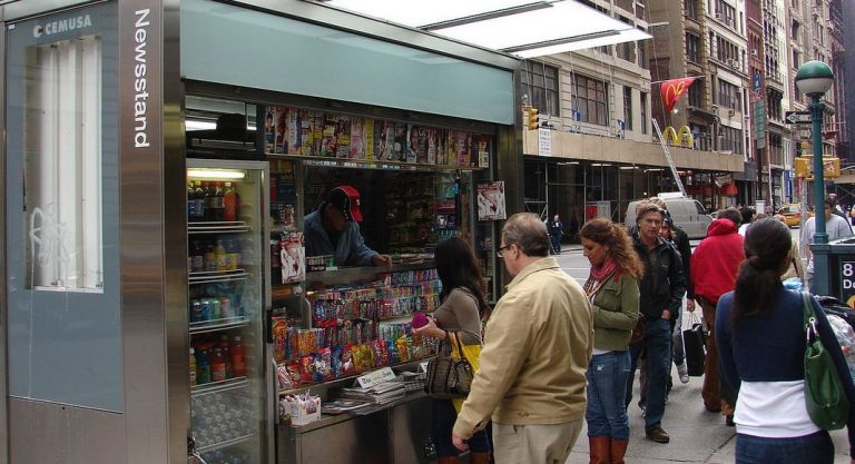 Pourquoi y a-t-il si peu de journaux dans les kiosques new-yorkais ?