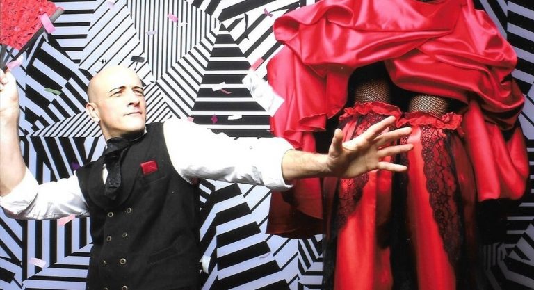 Pardon My French: le cabaret de Tangi Colombel de passage à New York