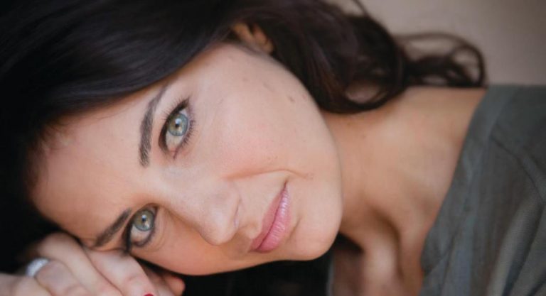 Elodie Attias monte sur les planches à Los Angeles