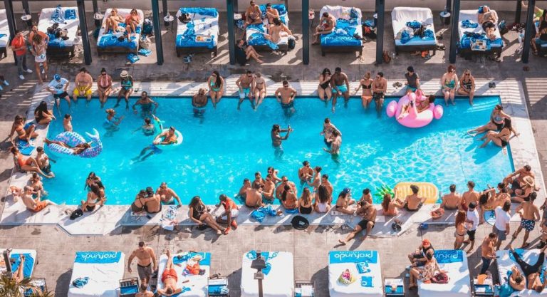 9 piscines d'hôtels pour piquer une tête à New York