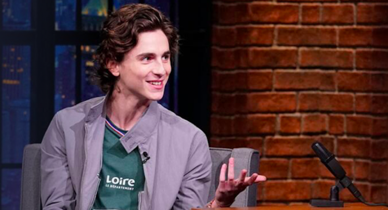 Timothée Chalamet fan de Saint-Etienne chez Seth Meyers