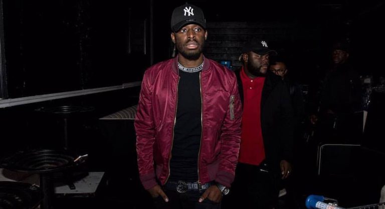 Dadju reporte sa tournée aux Etats-Unis à septembre