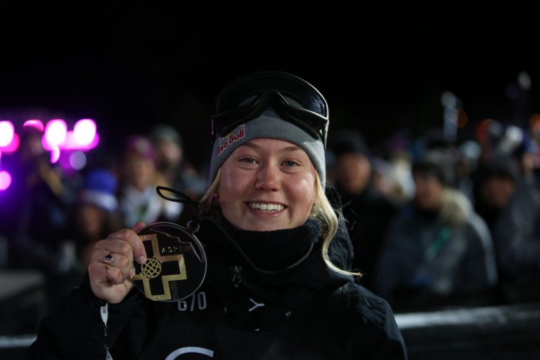 La skieuse française Tess Ledeux remporte l’or en big air aux X Games d’Aspen