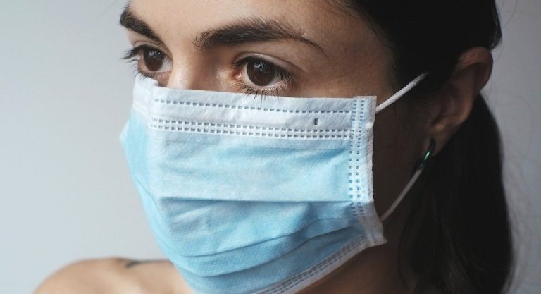 Coronavirus : la Floride en état d’urgence mais les écoles restent ouvertes
