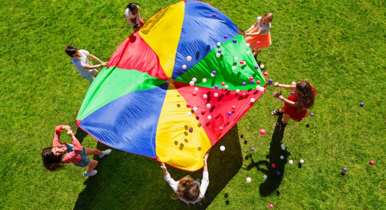 Camps d’été francophones dans la Bay Area: ce qui va être possible ou pas