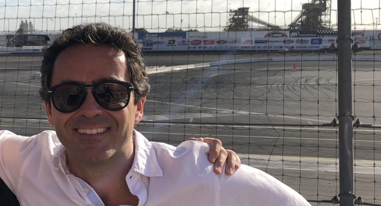Francisque Savinien révolutionne l’industrie de la course automobile avec Epartrade