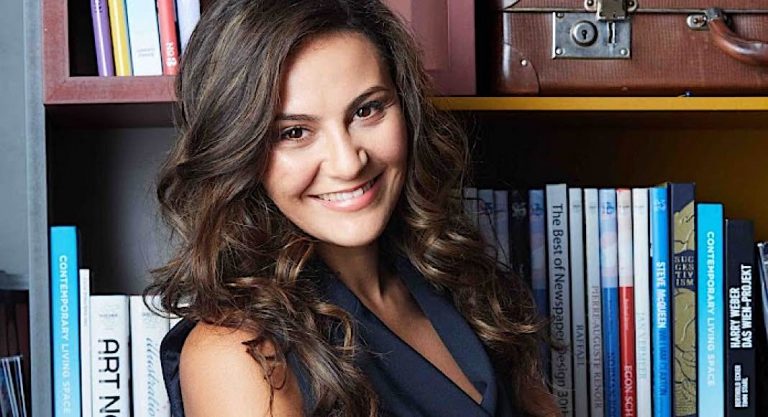 Amel Derragui, la gourou des conjoints d’expats