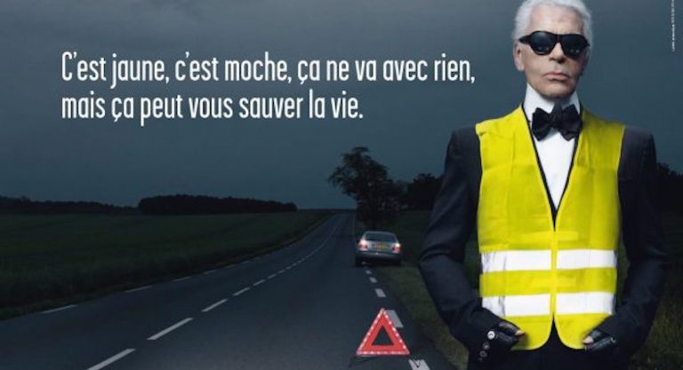 Une soirée nostalgique dédiée aux publicités rétro françaises au Théâtre Raymond Kabbaz