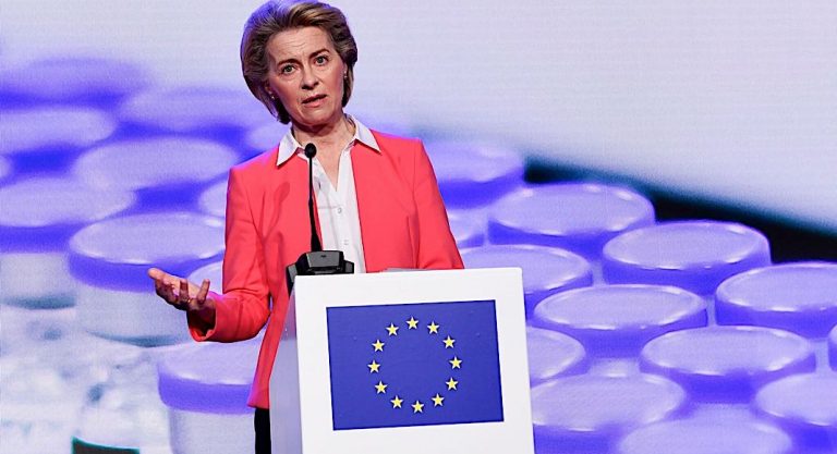 La Commission européenne confirme la réouverture prochaine des frontières pour les Américains vaccinés