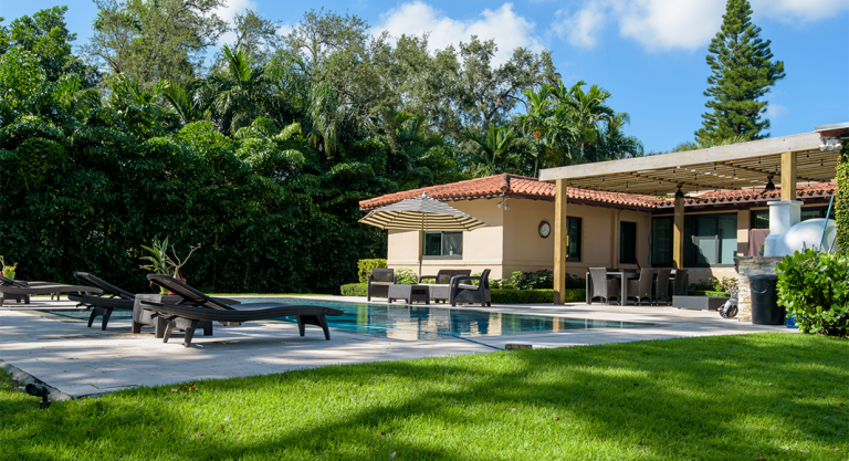 Deux magnifiques biens immobiliers attendent leurs prochains propriétaires à Miami
